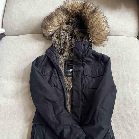 TNA Winter Jacket - Picture 2 of 3